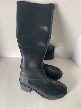 Women’s Danika Tall Stretch Boots with Memory Foam Insole – Wild Fable Size 7